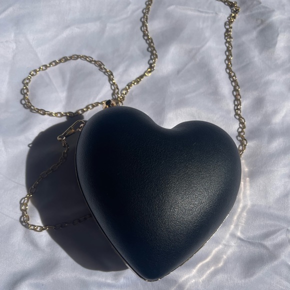 Heart Bag - Picture 2 of 6